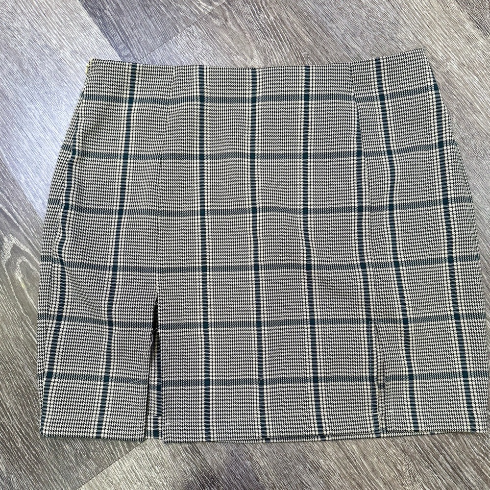 SHEIN green and tan plaid mini skirt